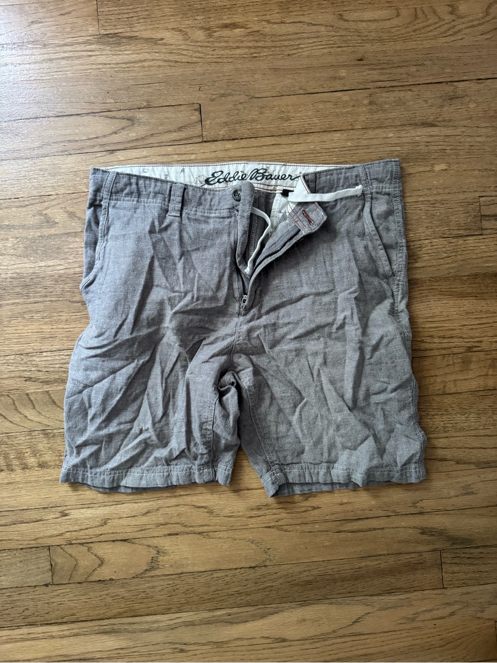 Eddie Bauer Heather Gray Men’s Flat-Front Shorts